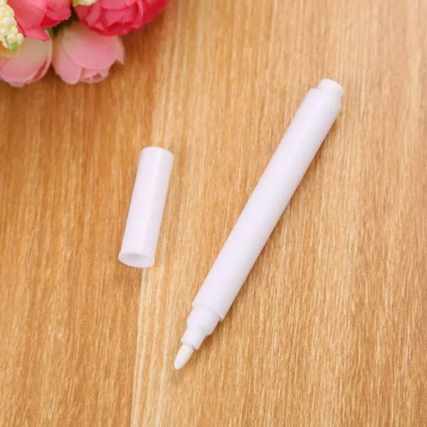 Stylo craie liquide blanc pour écriture sur surfaces lisses