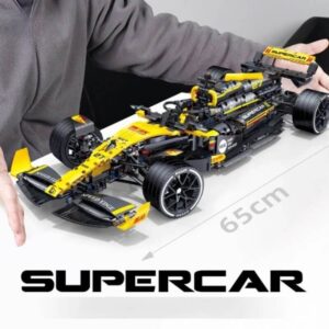 Vue latérale de la Renault F1 Team 1:8 assemblée